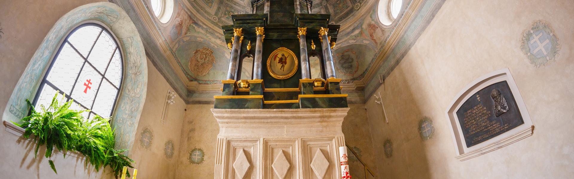 A faithful copy of the Holy Sepulchre in the Church in Miechów